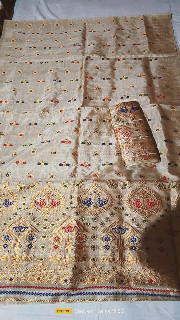 Pure Muga Apparel collection view 3